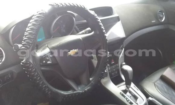 Dieundeu Occasion Chevrolet Cruze White Auto in Dakar in Dakar Dieundeu Occasion Chevrolet Cruze White Auto in Dakar in Dakar