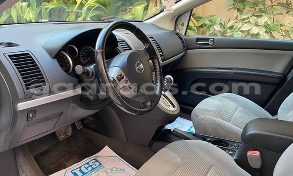 Buy Used Nissan Sentra White Car in Dakar in Dakar Buy Used Nissan Sentra White Car in Dakar in Dakar