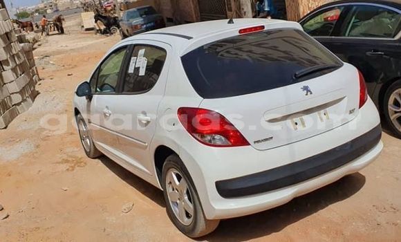 Dieundeu Occasion Peugeot 207 White Auto in Dakar in Dakar Dieundeu Occasion Peugeot 207 White Auto in Dakar in Dakar