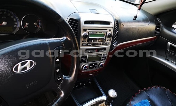 Dieundeu Occasion Hyundai Santa Fe Silver Auto in Dakar in Dakar Dieundeu Occasion Hyundai Santa Fe Silver Auto in Dakar in Dakar