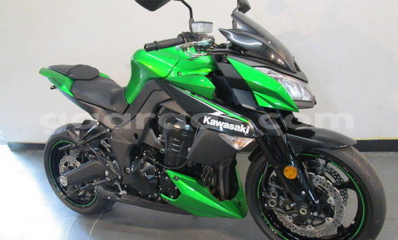 Buy New Kawasaki Z 1000 Red Bike in Dakar in Dakar Buy New Kawasaki Z 1000 Red Bike in Dakar in Dakar