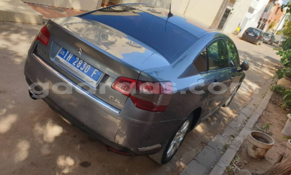 Acheter Occasion Voiture Citroen C5 Gris à Thiès, Région de Thiès Acheter Occasion Voiture Citroen C5 Gris à Thiès, Région de Thiès