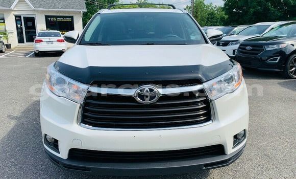 Acheter Occasion Voiture Toyota Highlander Blanc à Dakar, Dakar Acheter Occasion Voiture Toyota Highlander Blanc à Dakar, Dakar