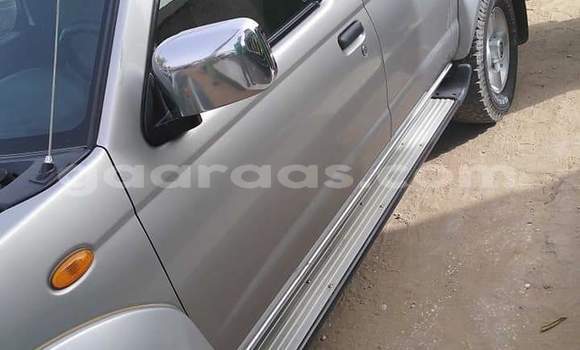 Acheter Occasion Voiture Nissan Navara Gris à Dakar, Dakar Acheter Occasion Voiture Nissan Navara Gris à Dakar, Dakar