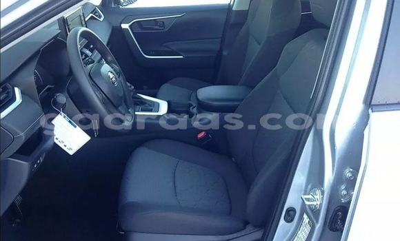 Acheter Occasion Voiture Toyota RAV4 Gris à Dakar, Dakar Acheter Occasion Voiture Toyota RAV4 Gris à Dakar, Dakar