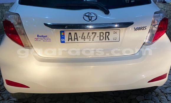 Buy Used Toyota Yaris White Car in Dakar in Dakar Buy Used Toyota Yaris White Car in Dakar in Dakar