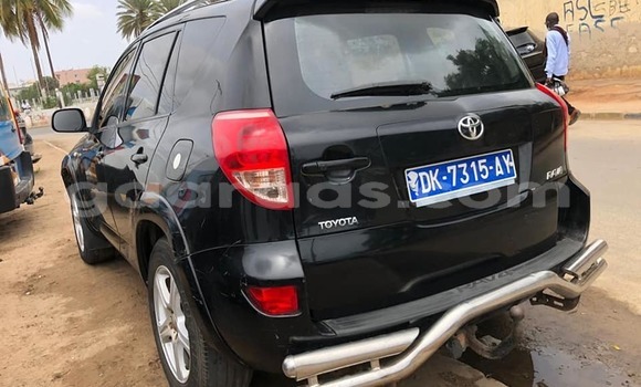Acheter Occasion Voiture Toyota RAV4 Noir à Dakar, Dakar Acheter Occasion Voiture Toyota RAV4 Noir à Dakar, Dakar