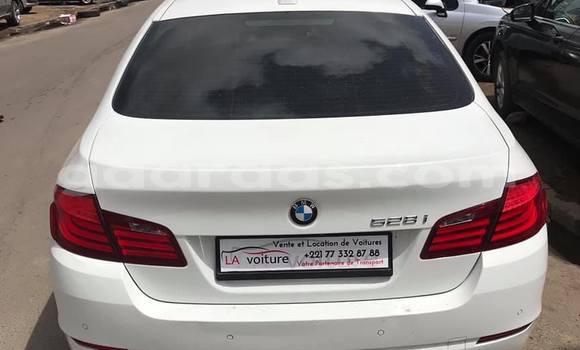 Acheter Occasion Voiture BMW 5–Series Blanc à Dakar, Dakar Acheter Occasion Voiture BMW 5–Series Blanc à Dakar, Dakar
