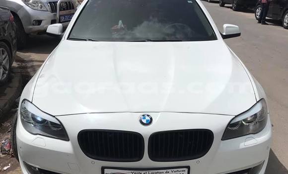 Acheter Occasion Voiture BMW 5–Series Blanc à Dakar, Dakar Acheter Occasion Voiture BMW 5–Series Blanc à Dakar, Dakar