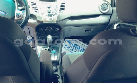 Buy Used Ford Fiesta Blue Car in Dakar in Dakar Buy Used Ford Fiesta Blue Car in Dakar in Dakar