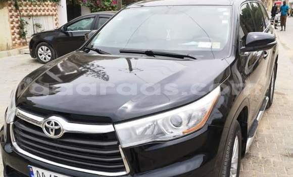 Dieundeu Occasion Toyota Highlander Black Auto in Dakar in Dakar