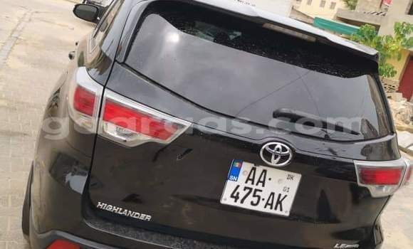Buy Used Toyota Highlander Black Car in Dakar in Dakar Buy Used Toyota Highlander Black Car in Dakar in Dakar