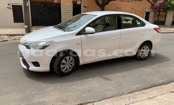 Buy Import Toyota Yaris White Car in Dakar in Dakar Buy Import Toyota Yaris White Car in Dakar in Dakar