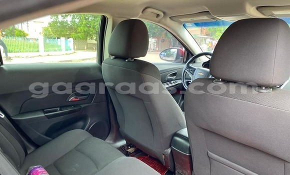 Buy Used Chevrolet Cruze Red Car in Dakar in Dakar Buy Used Chevrolet Cruze Red Car in Dakar in Dakar