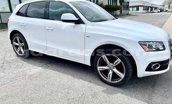 Acheter Occasion Voiture Audi Q5 Blanc à Dakar, Dakar Acheter Occasion Voiture Audi Q5 Blanc à Dakar, Dakar