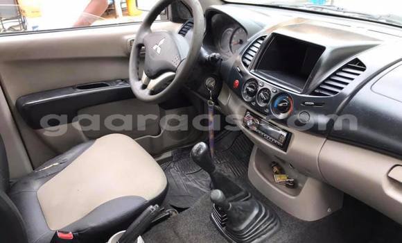 Acheter Occasion Voiture Mitsubishi L200 Blanc à Dakar, Dakar Acheter Occasion Voiture Mitsubishi L200 Blanc à Dakar, Dakar