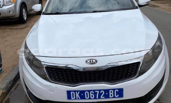 Acheter Occasion Voiture Kia Optima Blanc à Dakar, Dakar Acheter Occasion Voiture Kia Optima Blanc à Dakar, Dakar