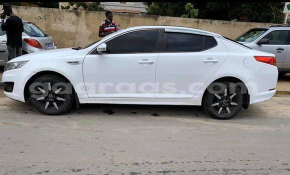 Acheter Occasion Voiture Kia Optima Blanc à Dakar, Dakar Acheter Occasion Voiture Kia Optima Blanc à Dakar, Dakar