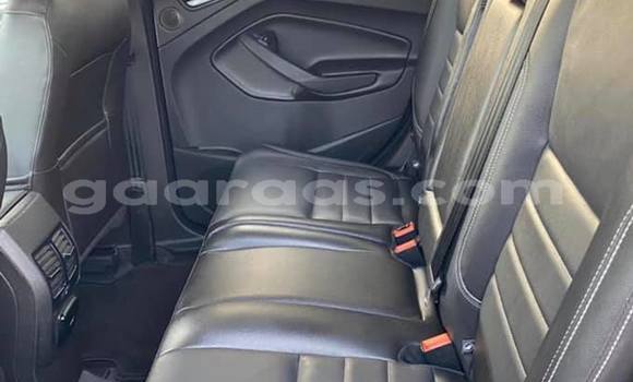 Acheter Occasion Voiture Ford Escape Blanc à Dakar, Dakar Acheter Occasion Voiture Ford Escape Blanc à Dakar, Dakar