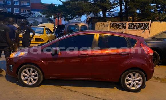 Acheter Occasion Voiture Ford Fiesta Rouge à Dakar, Dakar Acheter Occasion Voiture Ford Fiesta Rouge à Dakar, Dakar