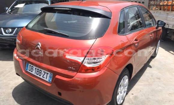 Acheter Occasion Voiture Citroen C4 Rouge à Dakar, Dakar Acheter Occasion Voiture Citroen C4 Rouge à Dakar, Dakar