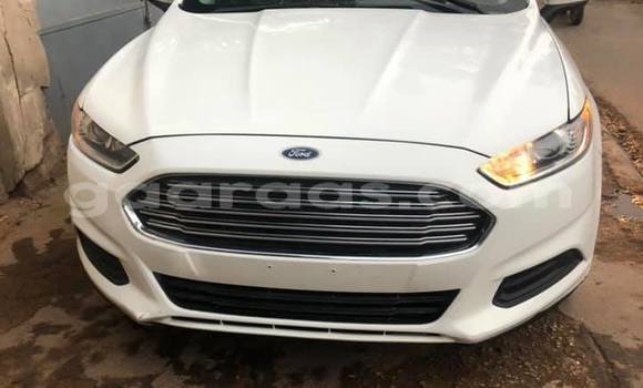 Acheter Occasion Voiture Ford Fusion Blanc à Dakar, Dakar Acheter Occasion Voiture Ford Fusion Blanc à Dakar, Dakar