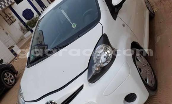Acheter Occasion Voiture Toyota Aqua Blanc à Dakar, Dakar Acheter Occasion Voiture Toyota Aqua Blanc à Dakar, Dakar