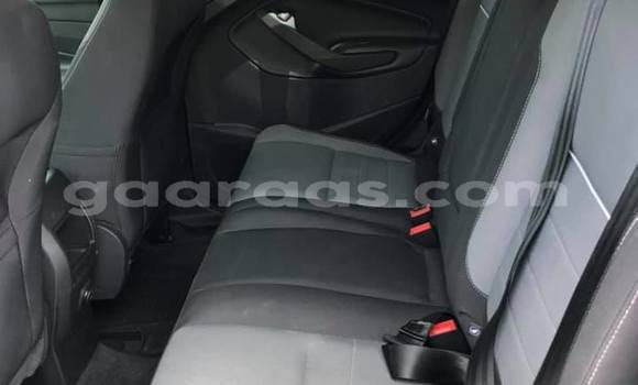 Acheter Occasion Voiture Ford Escape Bleu à Dakar, Dakar Acheter Occasion Voiture Ford Escape Bleu à Dakar, Dakar