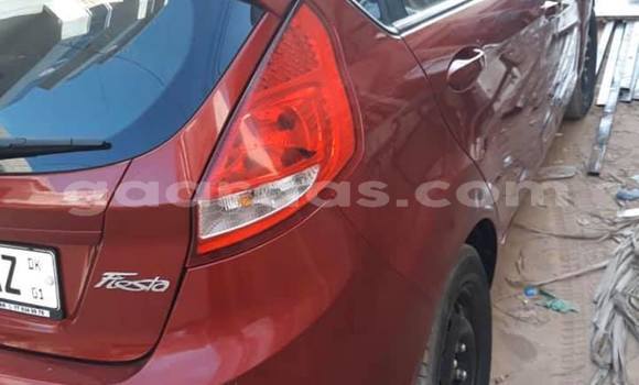 Acheter Occasion Voiture Ford Fiesta Rouge à Dakar, Dakar Acheter Occasion Voiture Ford Fiesta Rouge à Dakar, Dakar
