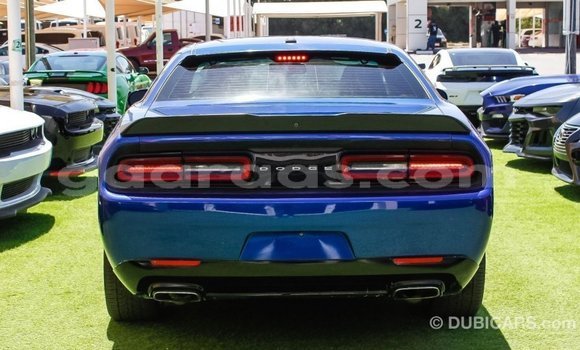Buy Import Dodge Challenger Blue Car in Import - Dubai in Dakar Buy Import Dodge Challenger Blue Car in Import - Dubai in Dakar