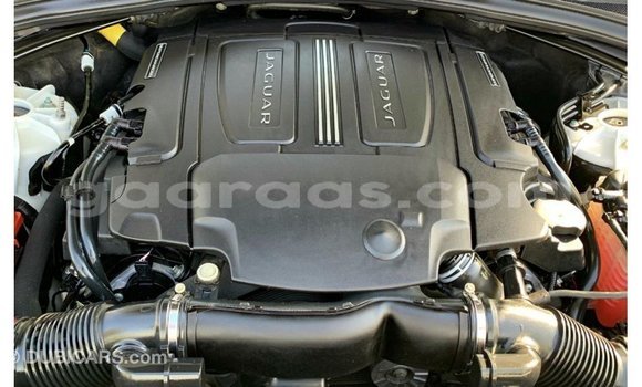 Acheter Import Voiture Jaguar F-Pace Blanc à Import - Dubai, Dakar Acheter Import Voiture Jaguar F-Pace Blanc à Import - Dubai, Dakar