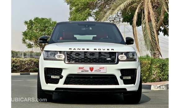 Acheter Import Voiture Land Rover Range Rover Blanc à Import - Dubai, Dakar Acheter Import Voiture Land Rover Range Rover Blanc à Import - Dubai, Dakar