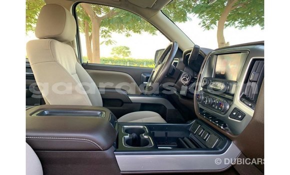 Acheter Import Voiture Chevrolet Silverado Blanc à Import - Dubai, Dakar Acheter Import Voiture Chevrolet Silverado Blanc à Import - Dubai, Dakar