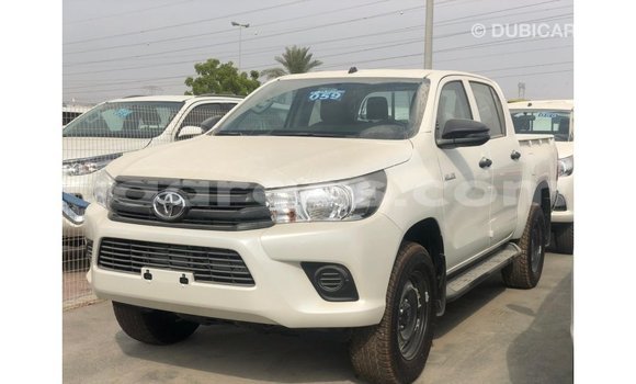 Buy Import Toyota Hilux White Car in Import - Dubai in Dakar Buy Import Toyota Hilux White Car in Import - Dubai in Dakar