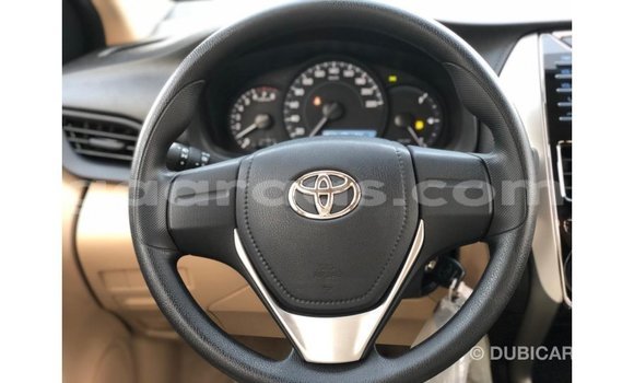 Buy Import Toyota Yaris White Car in Import - Dubai in Dakar Buy Import Toyota Yaris White Car in Import - Dubai in Dakar