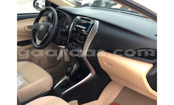 Buy Import Toyota Yaris White Car in Import - Dubai in Dakar Buy Import Toyota Yaris White Car in Import - Dubai in Dakar
