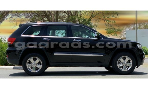 Acheter Import Voiture Jeep Grand Cherokee Noir à Import - Dubai, Dakar Acheter Import Voiture Jeep Grand Cherokee Noir à Import - Dubai, Dakar