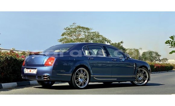 Acheter Import Voiture Bentley Continental Flying Spur Bleu à Import - Dubai, Dakar Acheter Import Voiture Bentley Continental Flying Spur Bleu à Import - Dubai, Dakar