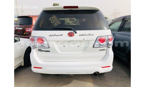 Dieundeu Imported Toyota Fortuner White Auto in Import - Dubai in Dakar Dieundeu Imported Toyota Fortuner White Auto in Import - Dubai in Dakar