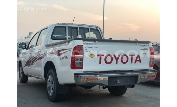 Buy Import Toyota Hilux White Car in Import - Dubai in Dakar Buy Import Toyota Hilux White Car in Import - Dubai in Dakar