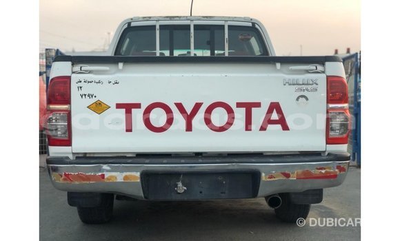 Buy Import Toyota Hilux White Car in Import - Dubai in Dakar Buy Import Toyota Hilux White Car in Import - Dubai in Dakar
