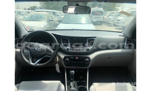 Buy Import Hyundai Tucson Black Car in Import - Dubai in Dakar Buy Import Hyundai Tucson Black Car in Import - Dubai in Dakar