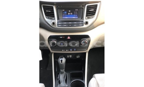 Buy Import Hyundai Tucson Black Car in Import - Dubai in Dakar Buy Import Hyundai Tucson Black Car in Import - Dubai in Dakar