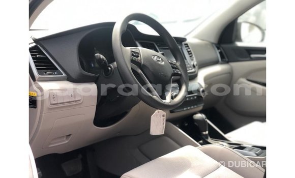 Buy Import Hyundai Tucson Black Car in Import - Dubai in Dakar Buy Import Hyundai Tucson Black Car in Import - Dubai in Dakar