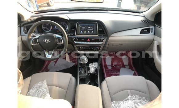 Buy Import Hyundai Sonata Black Car in Import - Dubai in Dakar Buy Import Hyundai Sonata Black Car in Import - Dubai in Dakar