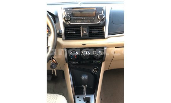 Dieundeu Imported Toyota Yaris White Auto in Import - Dubai in Dakar Dieundeu Imported Toyota Yaris White Auto in Import - Dubai in Dakar