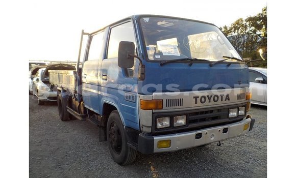 Buy Import Toyota Dyna Blue Car in Import - Dubai in Dakar Buy Import Toyota Dyna Blue Car in Import - Dubai in Dakar