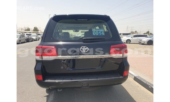 Dieundeu Imported Toyota Land Cruiser Black Auto in Import - Dubai in Dakar Dieundeu Imported Toyota Land Cruiser Black Auto in Import - Dubai in Dakar
