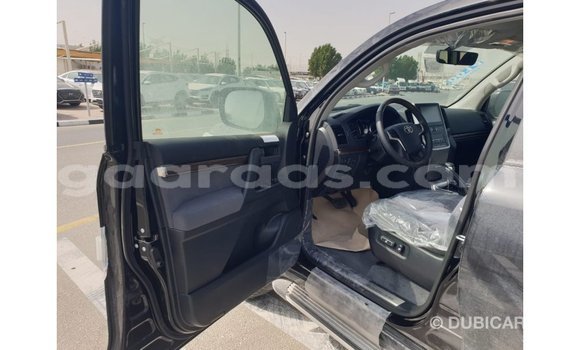 Dieundeu Imported Toyota Land Cruiser Black Auto in Import - Dubai in Dakar Dieundeu Imported Toyota Land Cruiser Black Auto in Import - Dubai in Dakar
