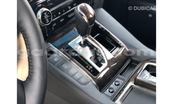 Dieundeu Imported Toyota Alphard White Auto in Import - Dubai in Dakar Dieundeu Imported Toyota Alphard White Auto in Import - Dubai in Dakar